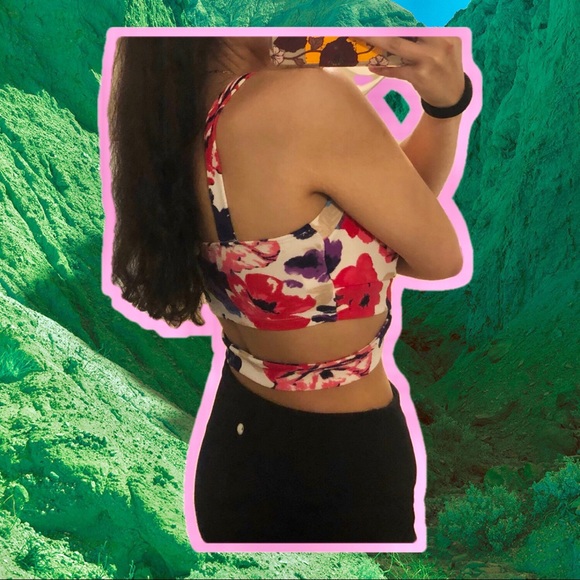 FLORAL CROSSED OVER BRALETTE/CROP - Picture 3 of 7